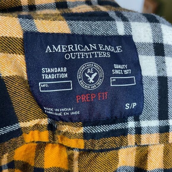 American Eagle Outfitter’s Prep Fit Flannel Shirt - Women’s S/P - Picture 6 of 7